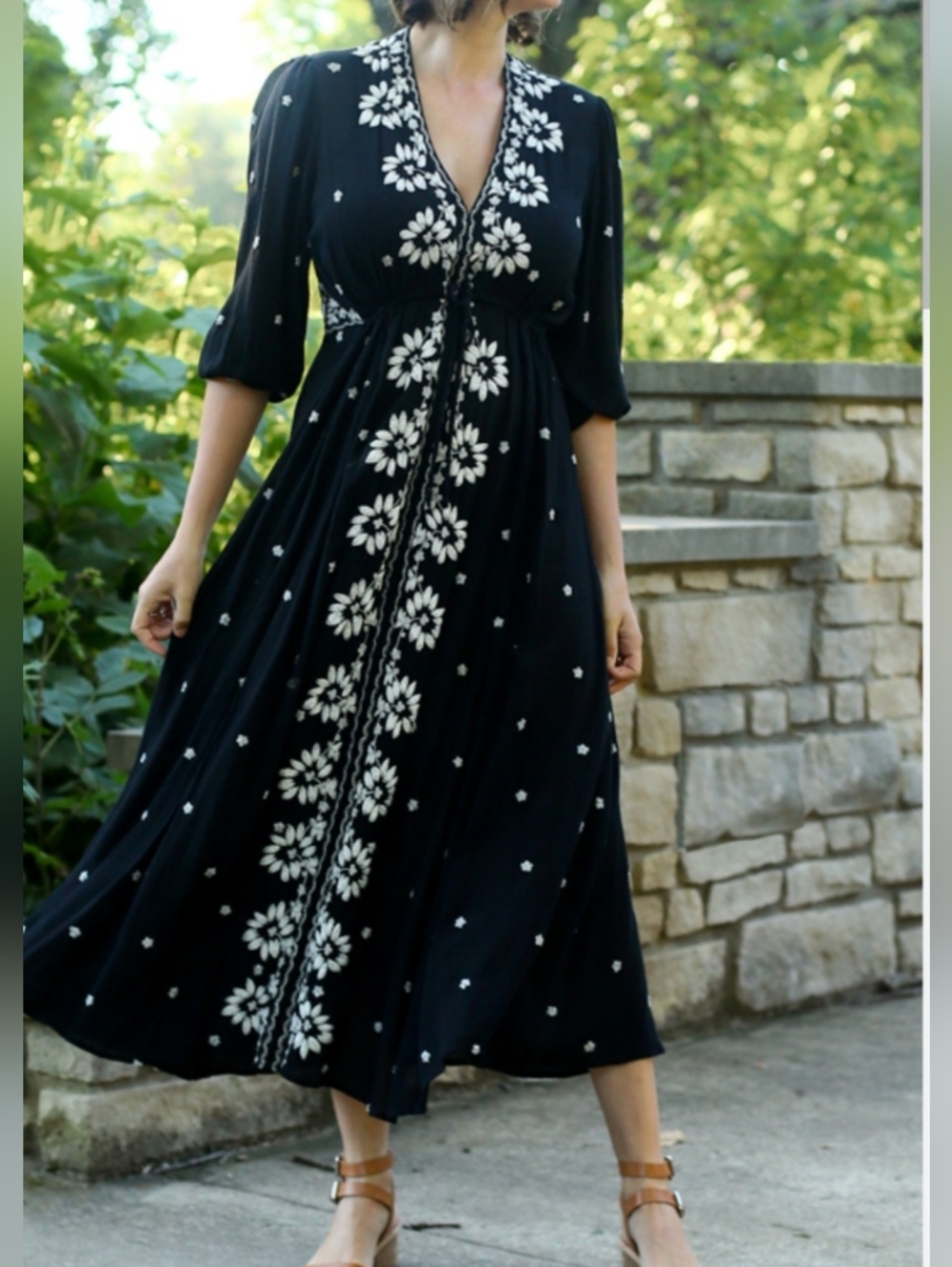 Free People Embroidered Boho Dress Size small.